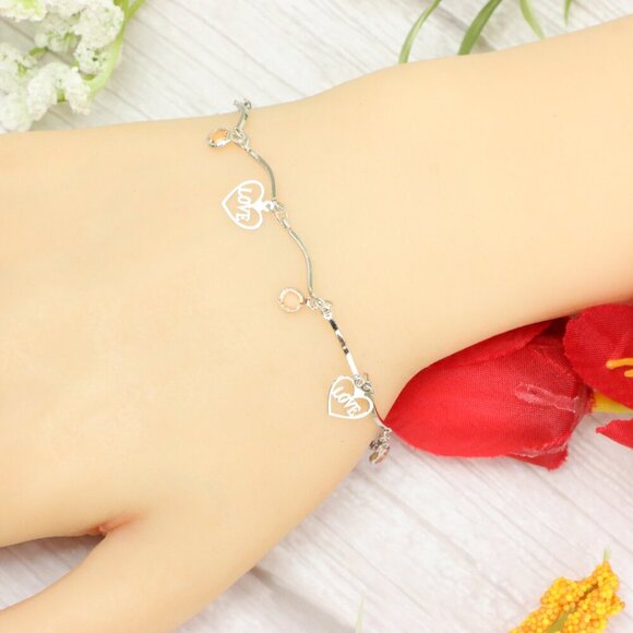 "Trendy Handmade Bracelet – A Thoughtful Gift for Girls & Women | UNVRC1002 - Picture 7 of 10